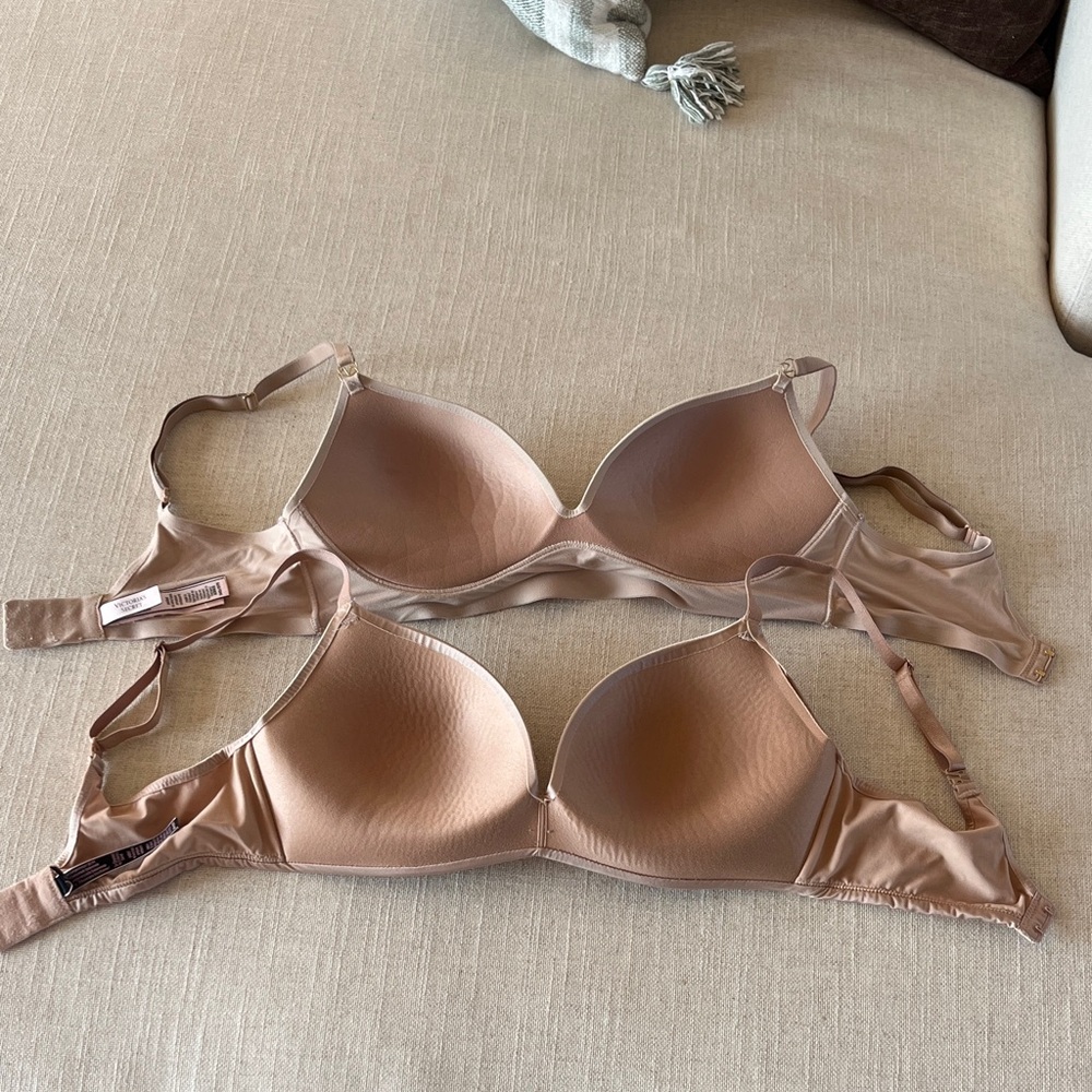 Seamless VS Nude Bras - Set of 2 - Picture 4 of 6